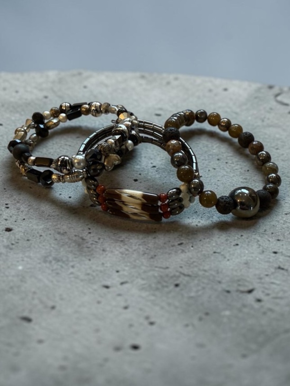 🫶🏻 Beaded Stackable Bracelet Set in Brown and Black